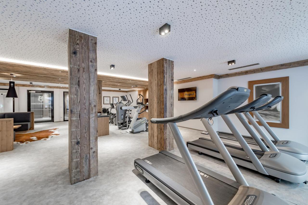 Aktiv- & Wellnesshotel Bergfried Тукс Экстерьер фото